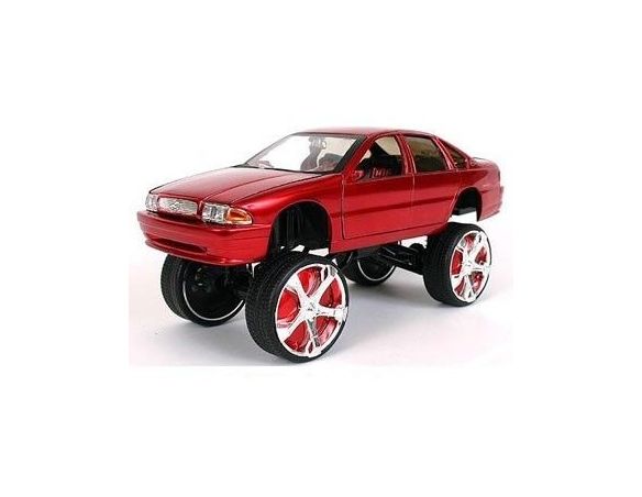Jada 90895 CHEVY IMPALA SS '96 1/24 Modellino