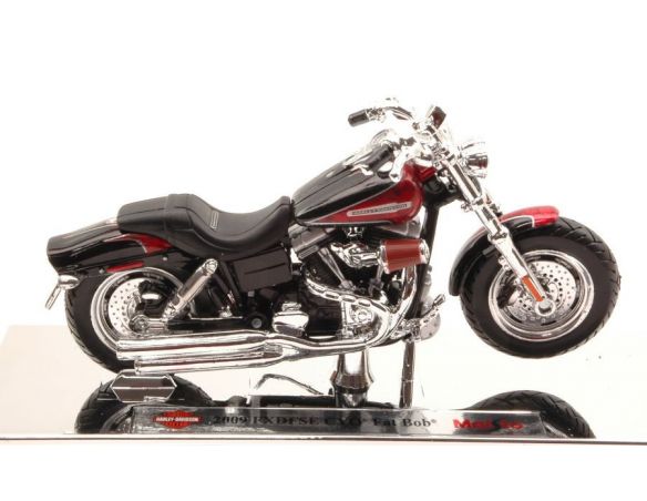 Maisto MI10139 HARLEY DAVIDSON FXDFSE CVO FAT BOB 2009 1:18 Modellino