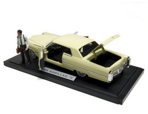 Jada 91421 CADILLAC 1965 FILM 'LE IENE'1/18 Auto 1/18