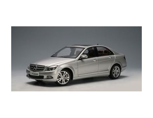 Auto Art / Gateway AA76263 MERCEDES C CLASS'07 AVANTG.SILV.1:18 Auto Stradali