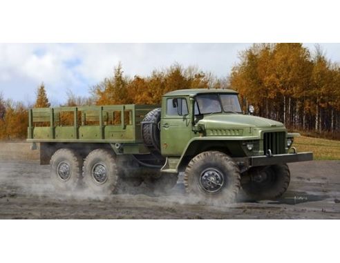 Trumpeter TP1027 RUSSIAN URAL-375D KIT 1:35 Modellino