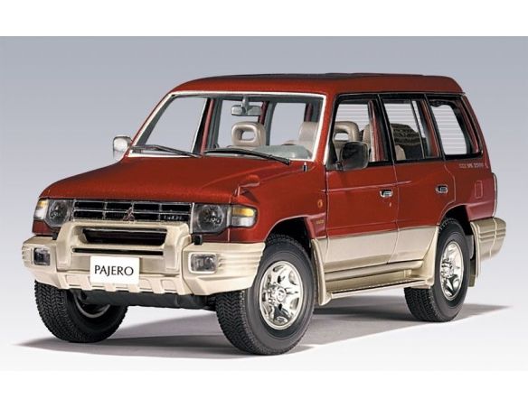 Auto Art / Gateway 77104 MITSUBISHI PAJERO LWB '98 RED 1/18 Modellino