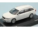 Abrex AB015E SKODA SUPERB II COMBI 2009 WHITE CANDY 1:43 Modellino