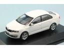 Abrex AB022E SKODA RAPID 2012 WHITE CANDY 1:43 Modellino