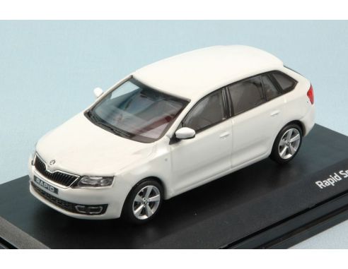 Abrex AB030E SKODA RAPID SPACEBACK 2014 WHITE CANDY 1:43 Modellino
