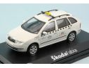 Abrex AB004XDE SKODA FABIA COMBI TAXI WHITE CANDY 1:43 Modellino