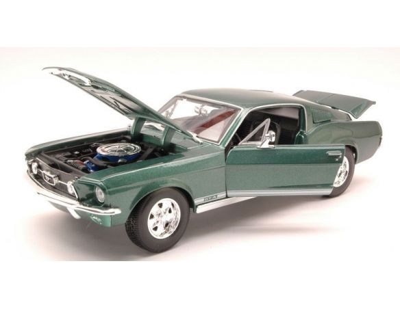 Maisto MI31166GR FORD MUSTANG GTA FASTBACK 1967 METALLIC GREEN 1:18 Modellino