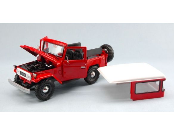 Motormax MTM79323RW TOYOTA FJ40 HARD TOP 1960 RED W/WHITE ROOF 1:24 Modellino