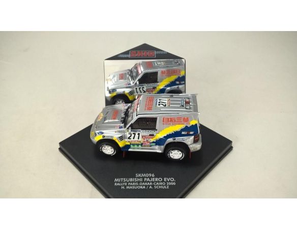 Skidmark M096 MITSUBISHI PAJERO EVO PARIS DAKAR Modellino