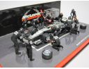 Minichamps McLaren Mercedes M. Hakkinene 1999 Pit Stop Modellino SENZA VETRINA