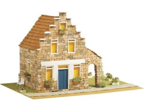 Domus Kits 40306 Country 9 Casa su 3 Piani PCS 1333 1:50 Kit Modellino
