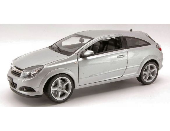 Welly WE0798 OPEL ASTRA GTC 2005 SILVER 1:18 Modellino