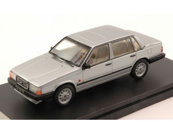 Protar PRXD438 VOLVO 740 TURBO 1985 SILVER 1:43 Modellino