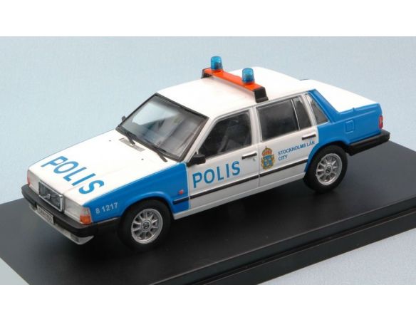 Protar PRXD439 VOLVO 740 TURBO STOCKHOLM POLICE 1985 1:43 Modellino