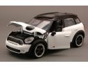 Motormax MTM73353WH MINI COOPER S COUNTRYMAN 2011 WHITE W/BLACK  ROOF 1:24 Modellino