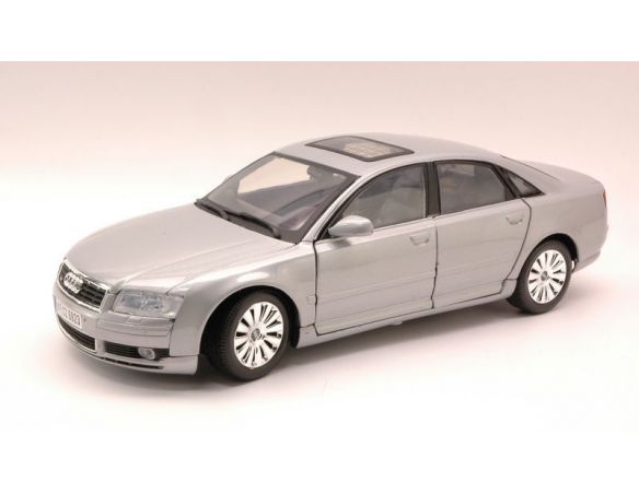 Motormax MTM73149SL AUDI A8 2004 SILVER 1:18 Modellino