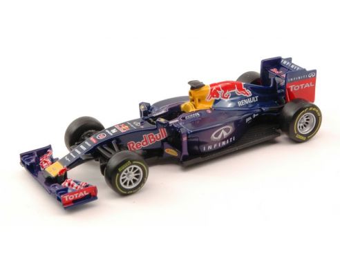 Bburago BU38016K RED BULL INFINITI RB11 D.KVYAT 2015 N.26 1:43 Modellino