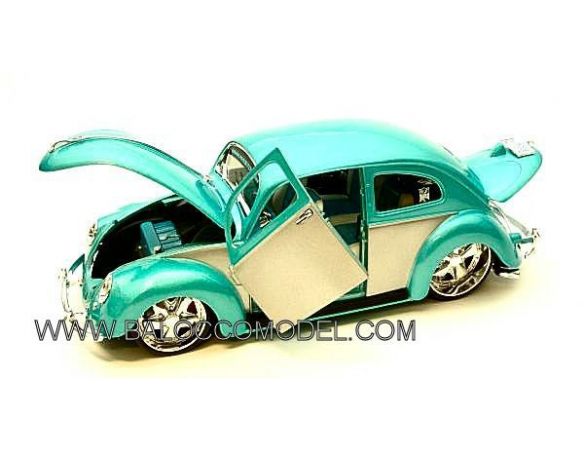 Maisto MI31018G VW BEETLE CUSTOM 1951 GREEN 1:18 Modellino