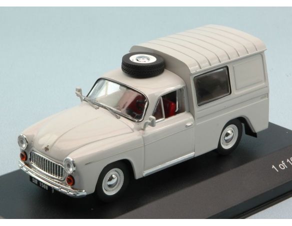 White Box WB212 SYRENA 105 BOSTO (FSO POLSKI) 1972 WHITE 1:43 Modellino