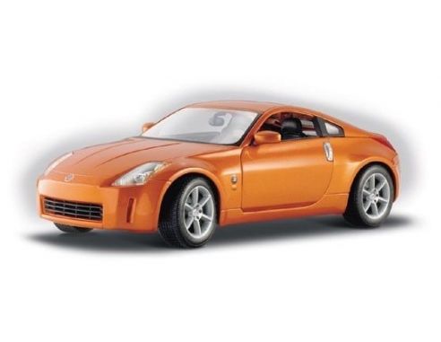 Maisto MI31672 NISSAN 350 Z 2003 COPPER 1:18 Modellino