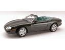Maisto MI31836 JAGUAR XK 8 1996 GREEN MET. 1:18 Modellino