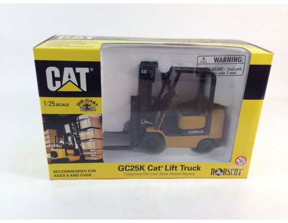 Norscot NR55056 CARRELLO ELEVATORE GC25K CAT LIFT Modellino