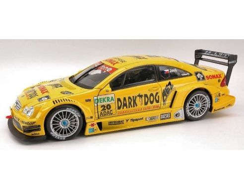 Maisto MI38112 MERCEDES CLK N.20 DTM'04 D.DOG 1:18 Modellino
