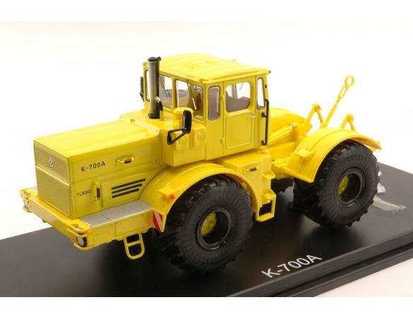 Premium Classixx PREM47015 ARTICULATED TRACTOR K-700A BY KIROVETS 1975-1992 YELLOW 1:43 Modellino