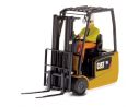 Diecast Master DM85504 CAT EP16(C)PNY LIFT TRUCK 1:25 Modellino