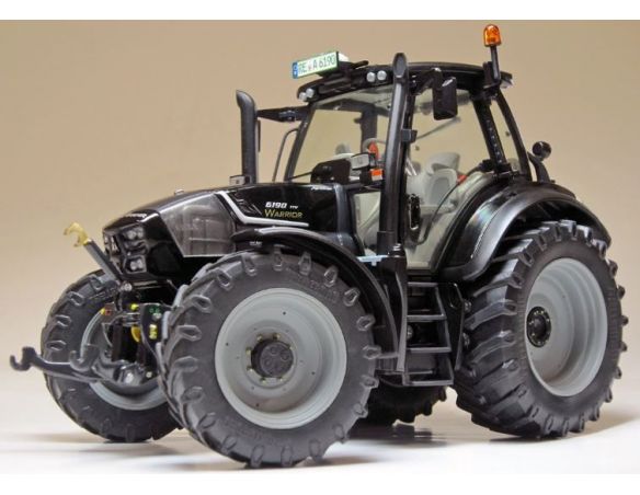 Welly WEIS2037 DEUTZ-FAHR AGROTRON 6190 TTV WARRIOR LIM.400 1:32 Modellino