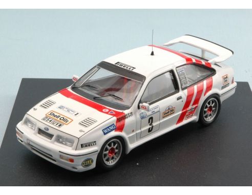 Trofeu TFMNPCOI1987 FORD SIERRA N.3 WINNER CIRCUIT OF IRELAND 1987 J.MCRAE-R.ARTHUR 1:43 Modellino