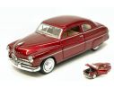 Motormax MTM73225RD MERCURY COUPE' 1949 METALLIC RED 1:24 Modellino