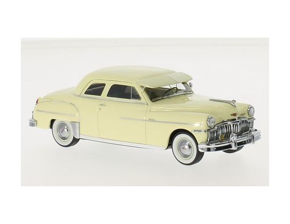 Neo Scale Models NEO46830 DESOTO CUSTOM CLUB COUPE' 2 DOORS 1949 LIGHT YELLOW 1:43 Modellino