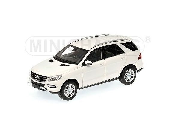 Minichamps PM100030101 MERCEDES M CLASS 2011 WHITE 1:18 Modellino