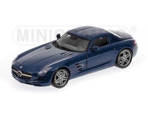 Minichamps PM100039021 MERCEDES SLS AMG 2010 BLUE 1:18 Modellino