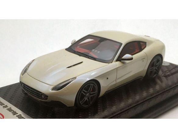 Tecnomodel TMD43EX04C TOURING SUPERLEGGERA ON FERRARI F12 2015 PEARL WHITE LIM.50 1:43 Modellino