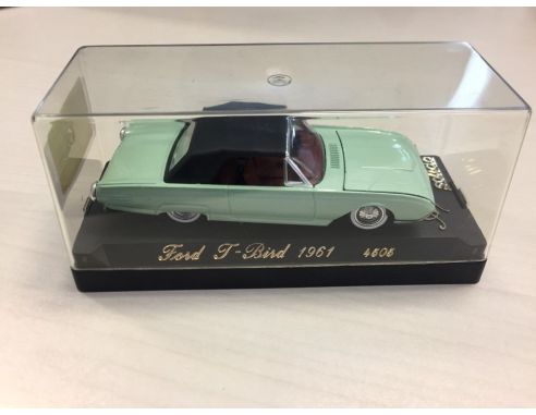 Solido 4505 FORD THUNDERBIRD 1961 VINTAGE 1/43 Modellino