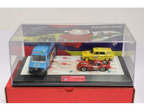 Club Bialbero MMCBA226 ASSISTENZA AR33 + GIULIA SZ SU F12 COFANETTO Modellino