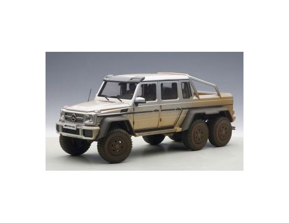 Auto Art / Gateway AA76305 MERCEDES G63 AMG 6x6 2013 SILVER VERSIONE SPORCA CON FANGO 1:18 Modellino