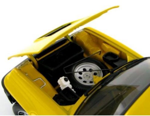 Universal Hobbies uh4542 Renault 5 Turbo Gérard Larousse 1981 Limited Edition Modellino