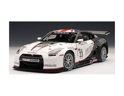 Auto Art / Gateway AA81078 NISSAN GT-R GT1 N.23 WORLD CHAMP.FIA GT1 2010 1:18 Auto Competizione