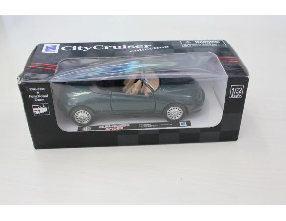 New Ray City Cruiser Collection ALFA ROMEO SPIDER VERDE 1:32 SCATOLA ROVINATA