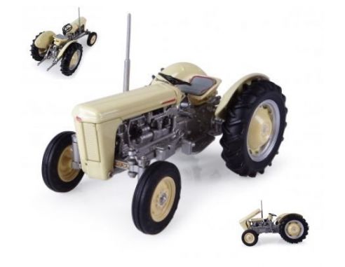 Universal Hobbies UH4991 FERGUSON TO 35 1957 1:32 Modellino