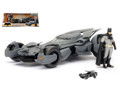 Jada JADA98034 BATMOBILE 2016 W/BATMAN FIGURE 1:24 Modellino