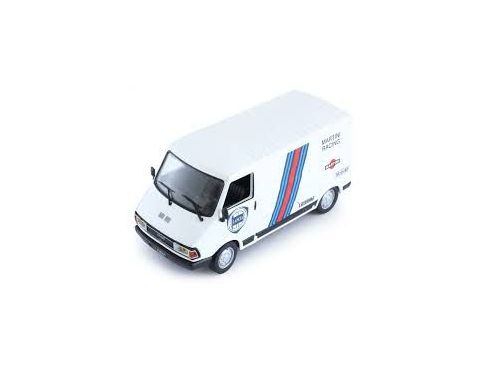 Ixo model CLC297 FIAT 242 E LANCIA MARTINI 1986 1:43 Modellino
