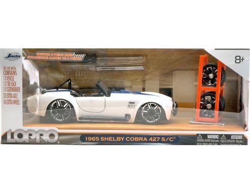 Jada JADA54021-2 SHELBY COBRA 427 S/C 1965 WHITE W/BLUE STRIPES + SET WHEELS/TIRES 1:24 Modellino