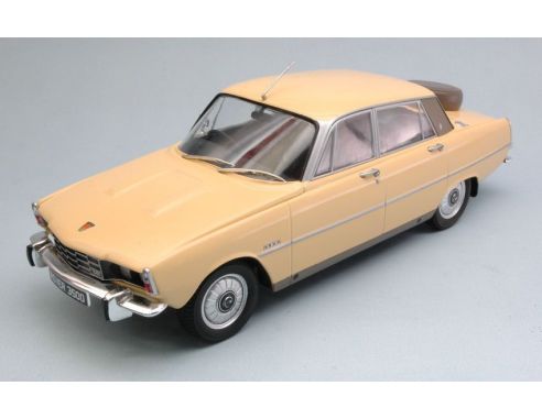 MODELCARGROUP MCG18046 ROVER 3500 V8 RHD DARK YELLOW 1:18 Modellino