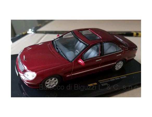 Ixo model MOC106 MERCEDES S500 W220 2000 DARK RED MET. 1:43 Modellino