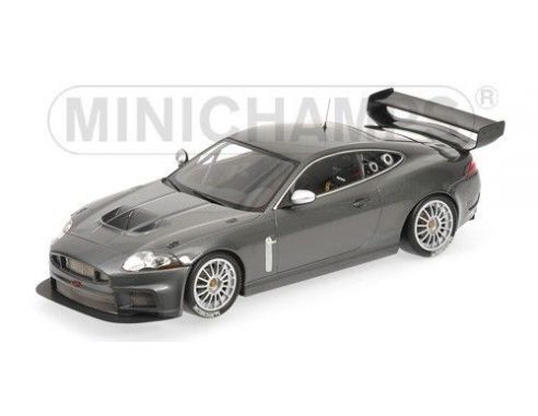 Minichamps PM150081390 JAGUAR XKR GT3 2008 GREY METALLIC 1.18 Modellino