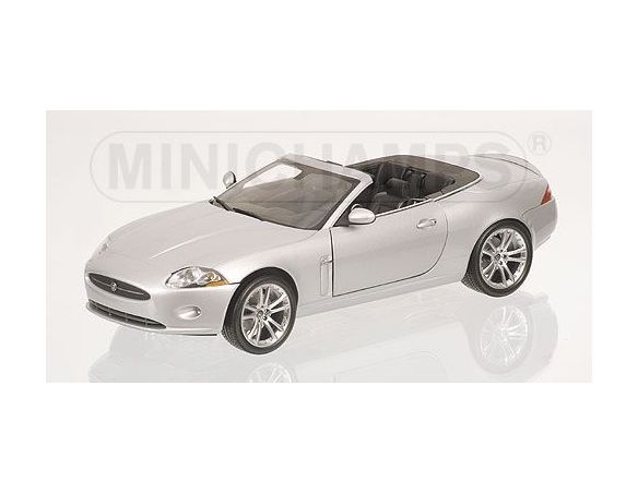 Minichamps PM150130530 JAGUAR XK CABRIO 2006 SILVER  1:18 Modellino